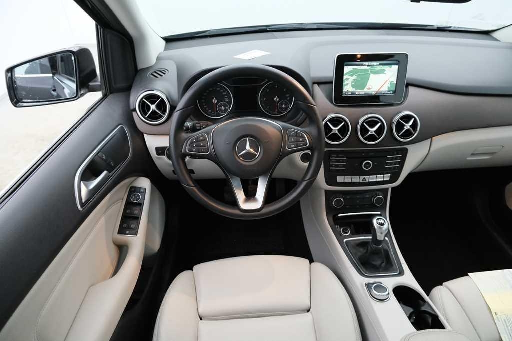 Mercedes-Benz B-Klasse 2016 photo 6