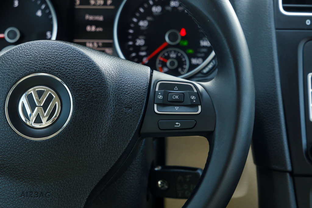 Volkswagen Jetta 2014 фото 12