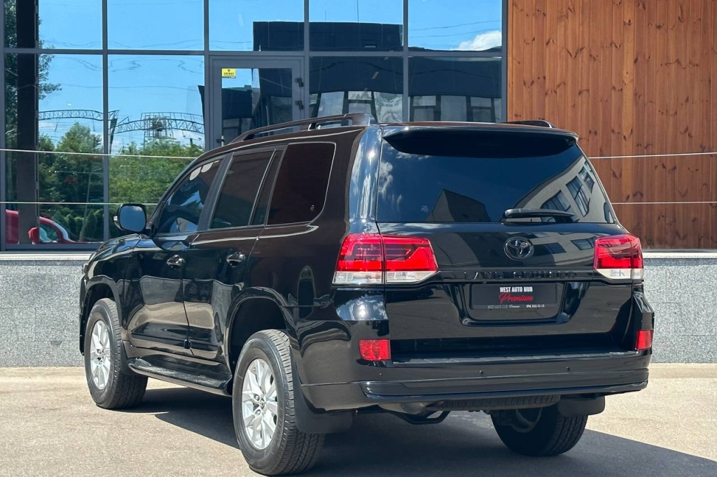 Toyota Land Cruiser 200 GUARD B6 2018 фото 4