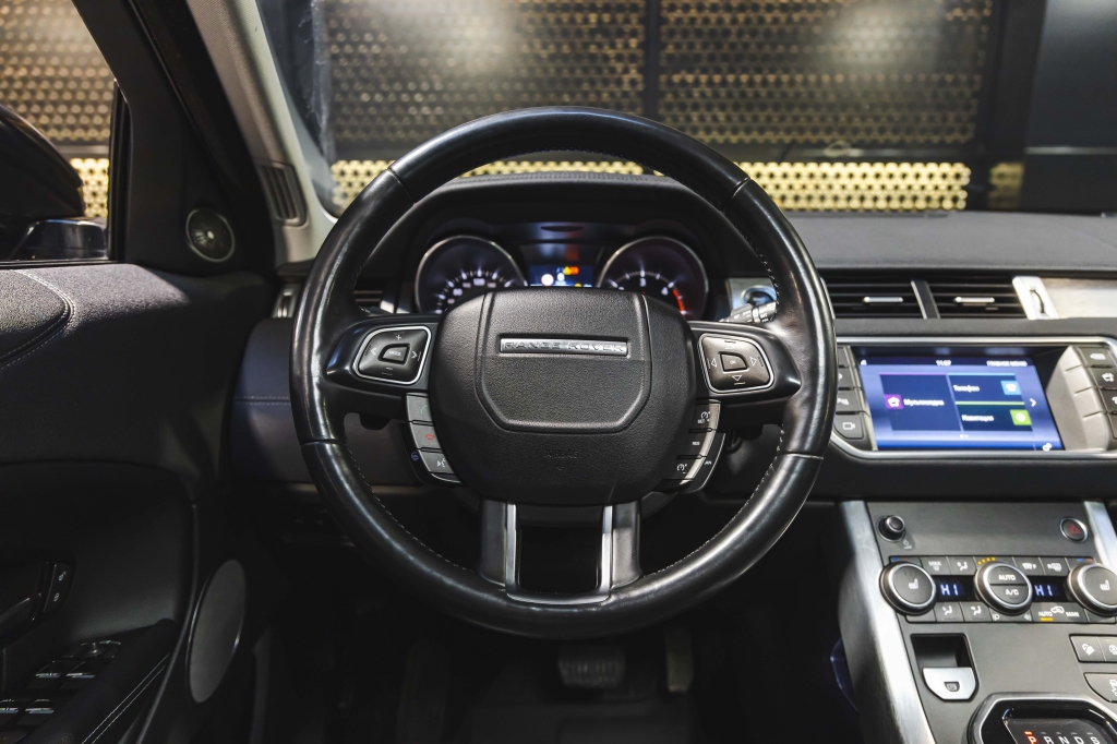 Land Rover Range Rover Evoque 2017 фото 21