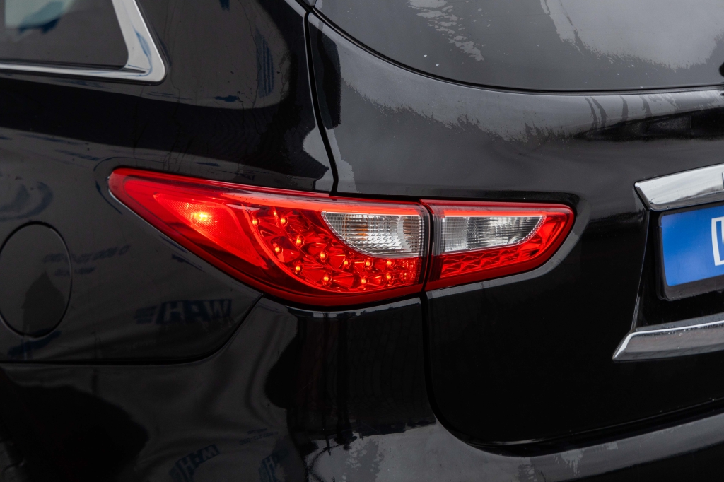 Infiniti QX60 2014 фото 13