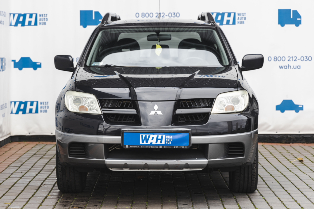 Mitsubishi Outlander 2005 фото 1