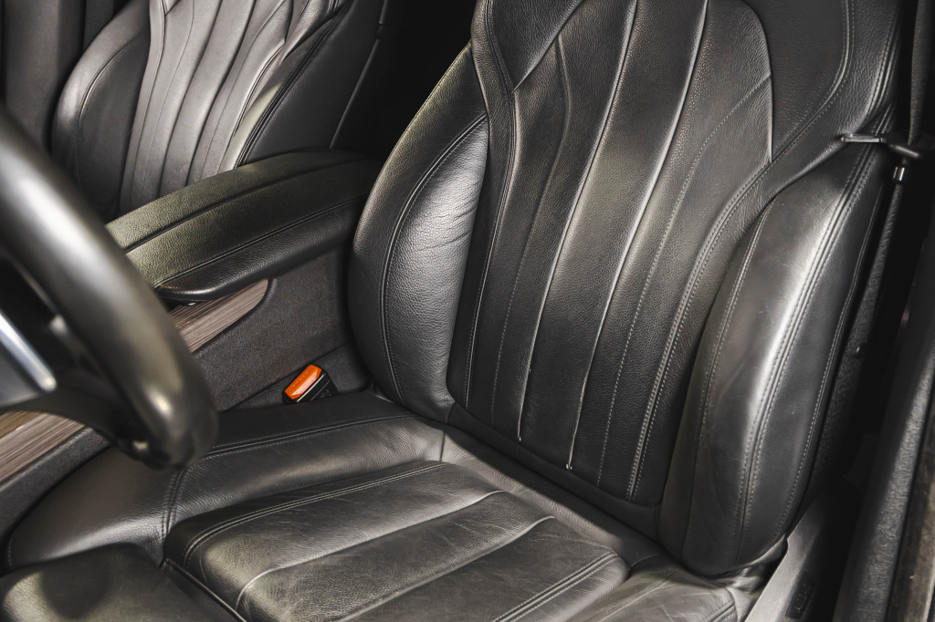 BMW X5 2015 photo 24