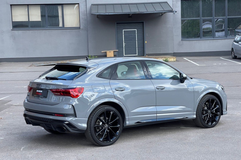 Audi RS Q3 Sportback 2022 фото 7