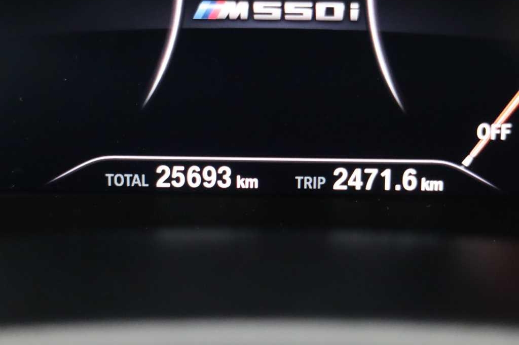 BMW 5 Series 2018 photo 6