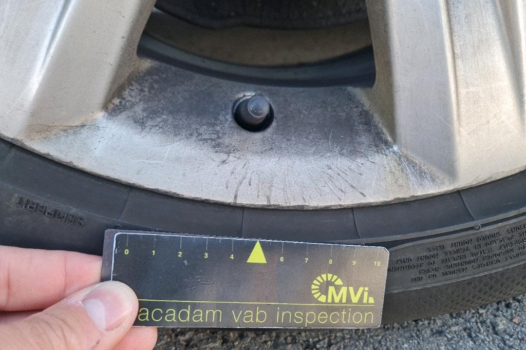 Volvo V90 2018 photo 16