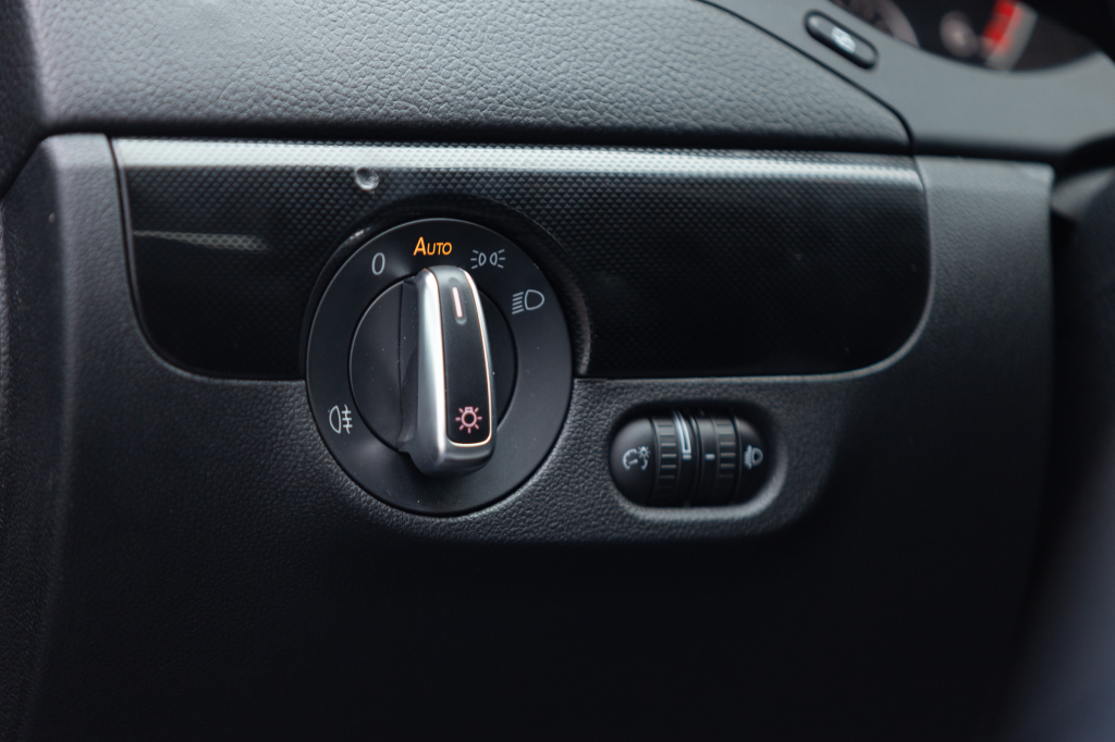 Volkswagen Jetta фото 21