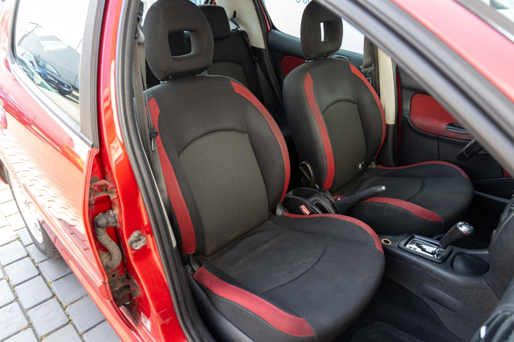 Peugeot 206 2007 photo 20