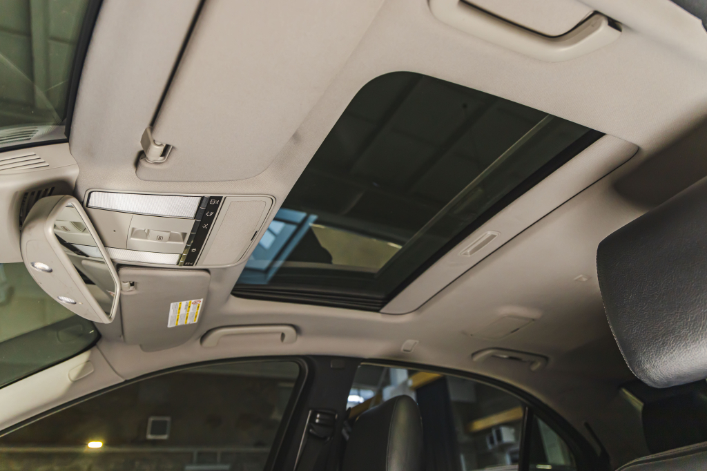 Mercedes-Benz S-Class 2011 photo 27