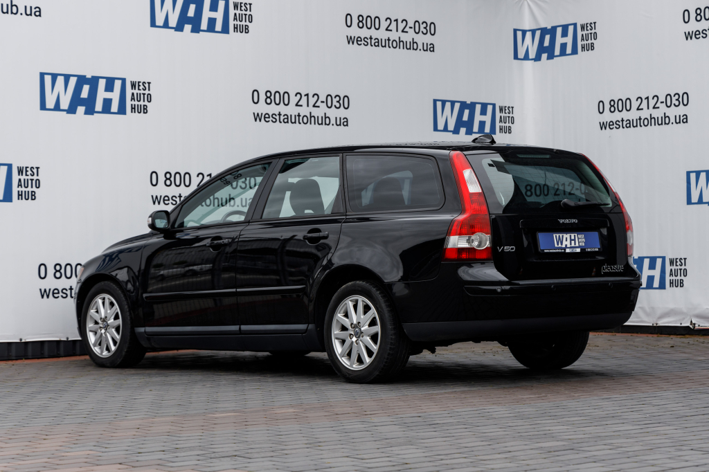 Volvo V50 2007 photo 22