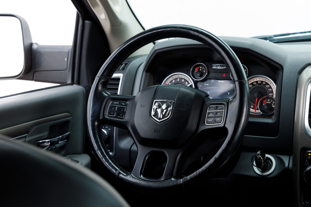 Dodge RAM 1500 SLT 2014 photo 23