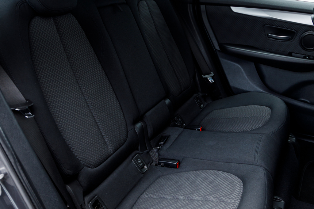 BMW 218 d 2015 фото 21