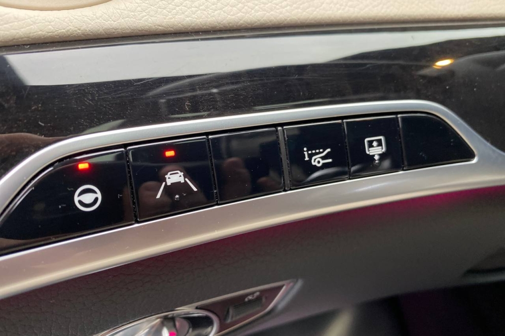 Mercedes-Benz S 560 4MATIC 2018 photo 23