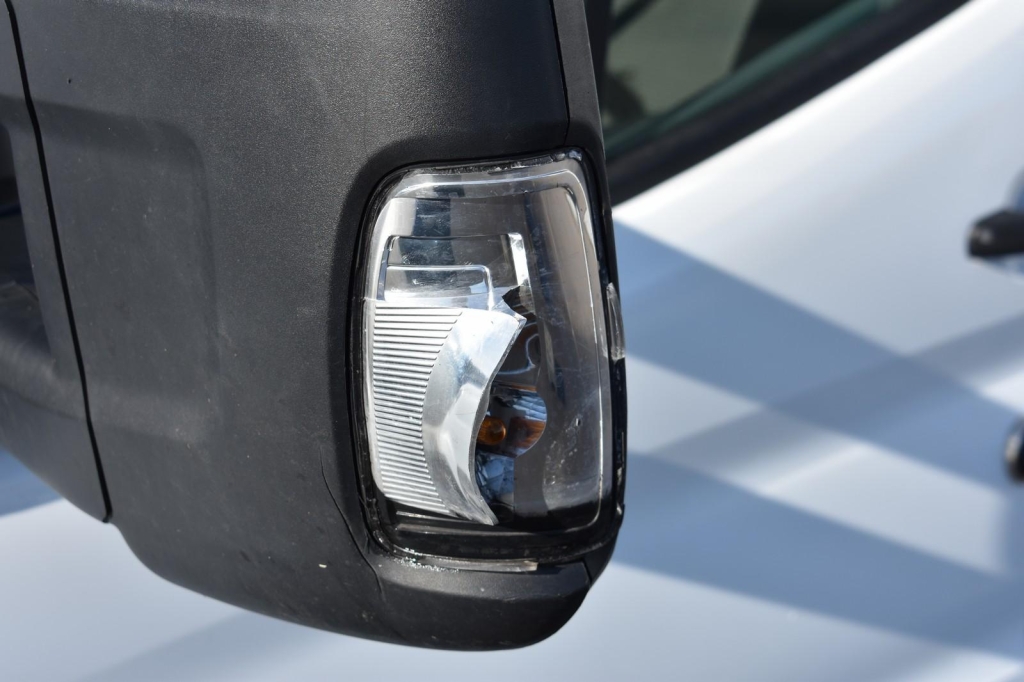 Ford Transit Pritsche 2019 photo 29