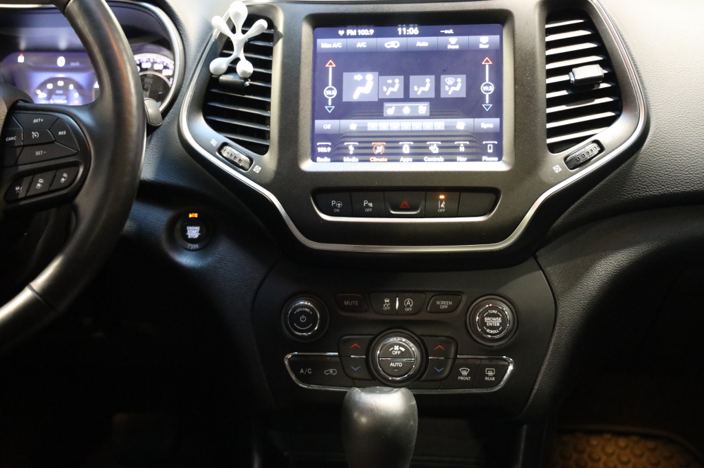 Jeep Cherokee 2019 фото 18