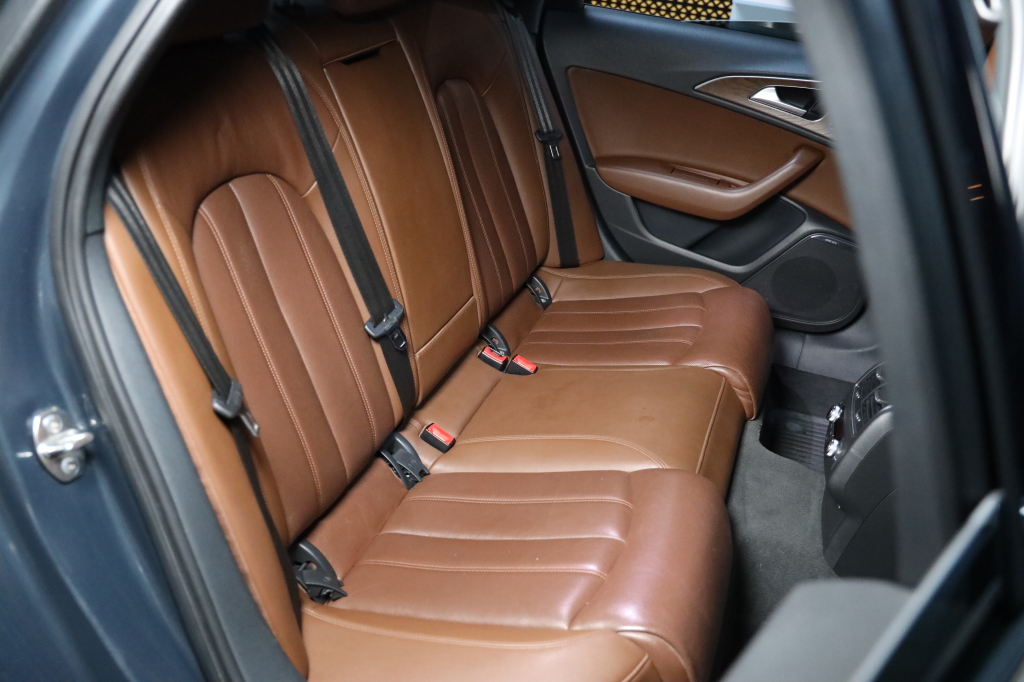 Audi A6 2012 photo 23