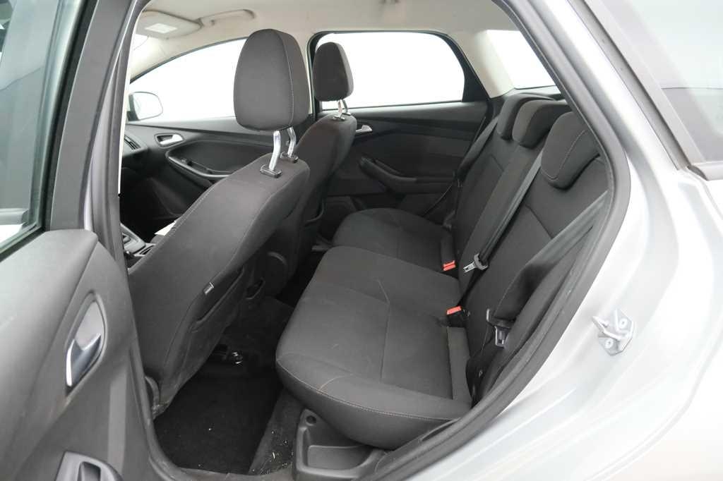 Ford Focus Tunier 2016 фото 7