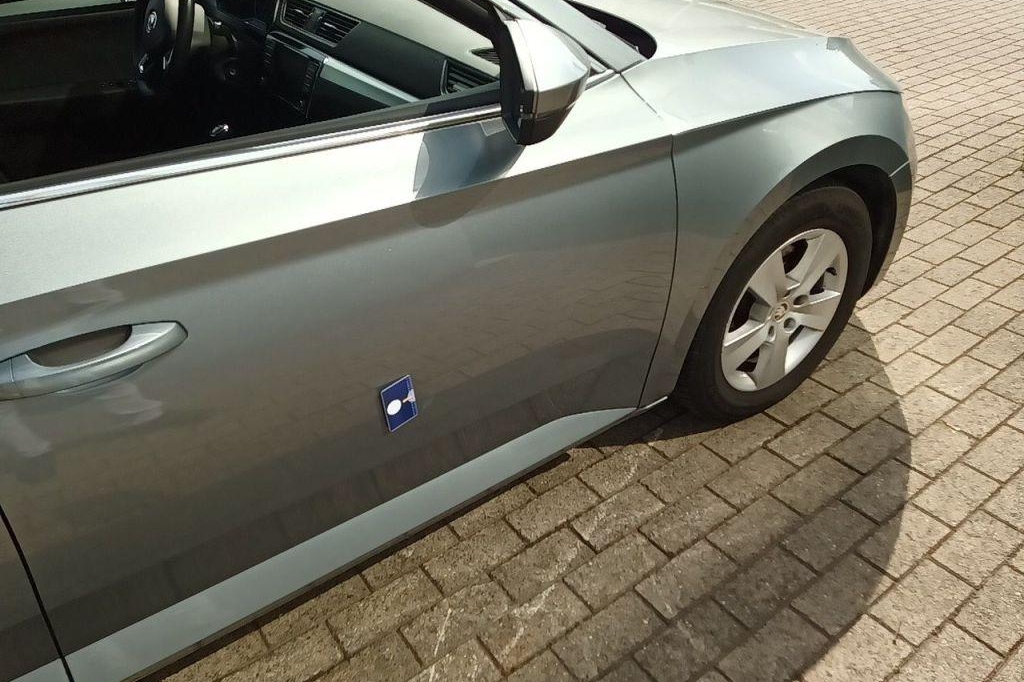 Skoda Superb Combi 2017 фото 25