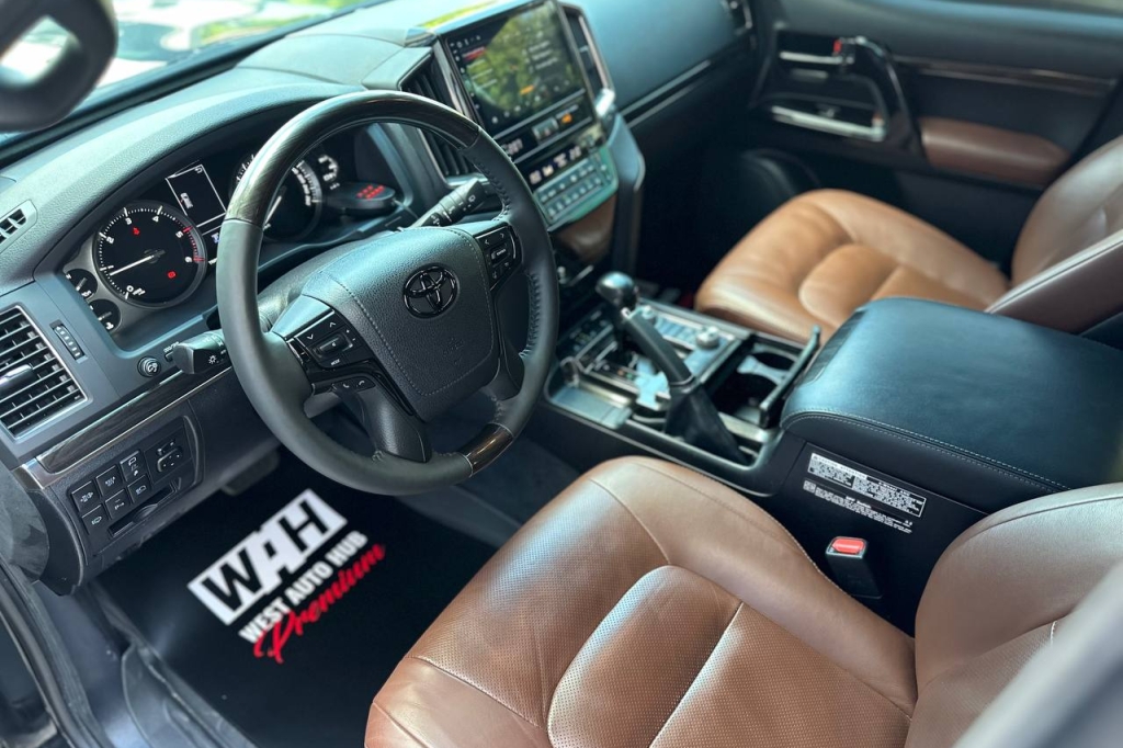 Toyota Land Cruiser 200 GUARD B6 2018 фото 12