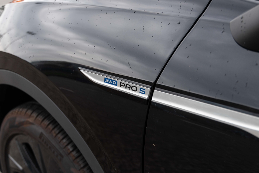 Volkswagen ID.4 Pro S 2022 фото 2