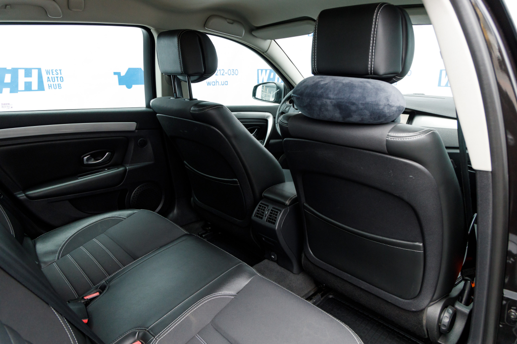 Renault Laguna III 2011 photo 19