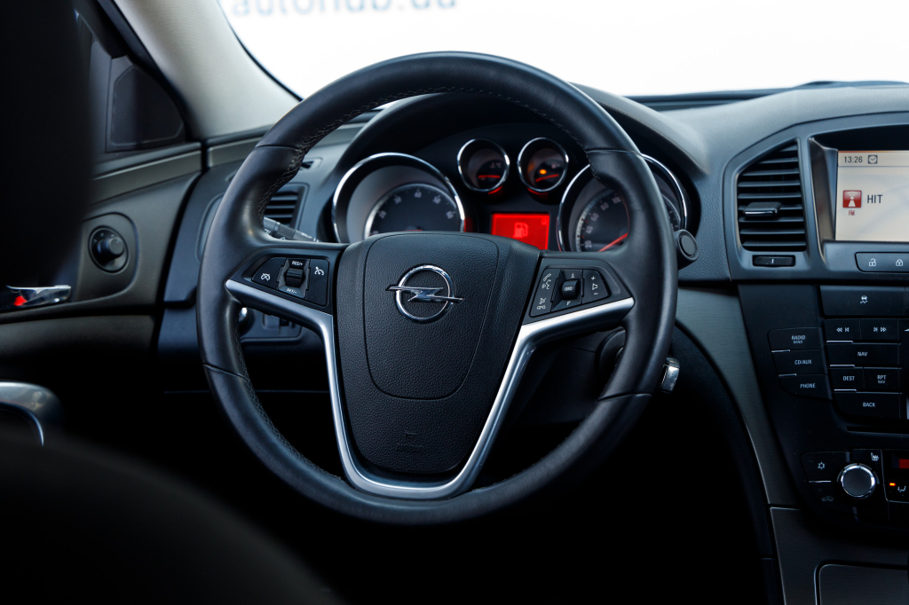 Opel Insignia 2009 фото 20