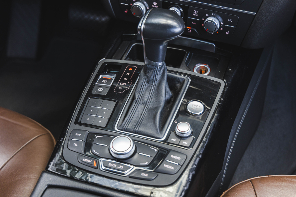 Audi A7 2014 фото 26