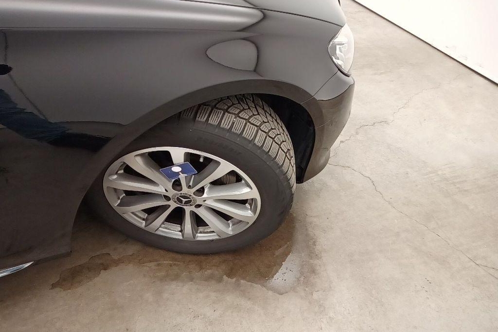 Mercedes-Benz E-Klasse 2018 фото 40