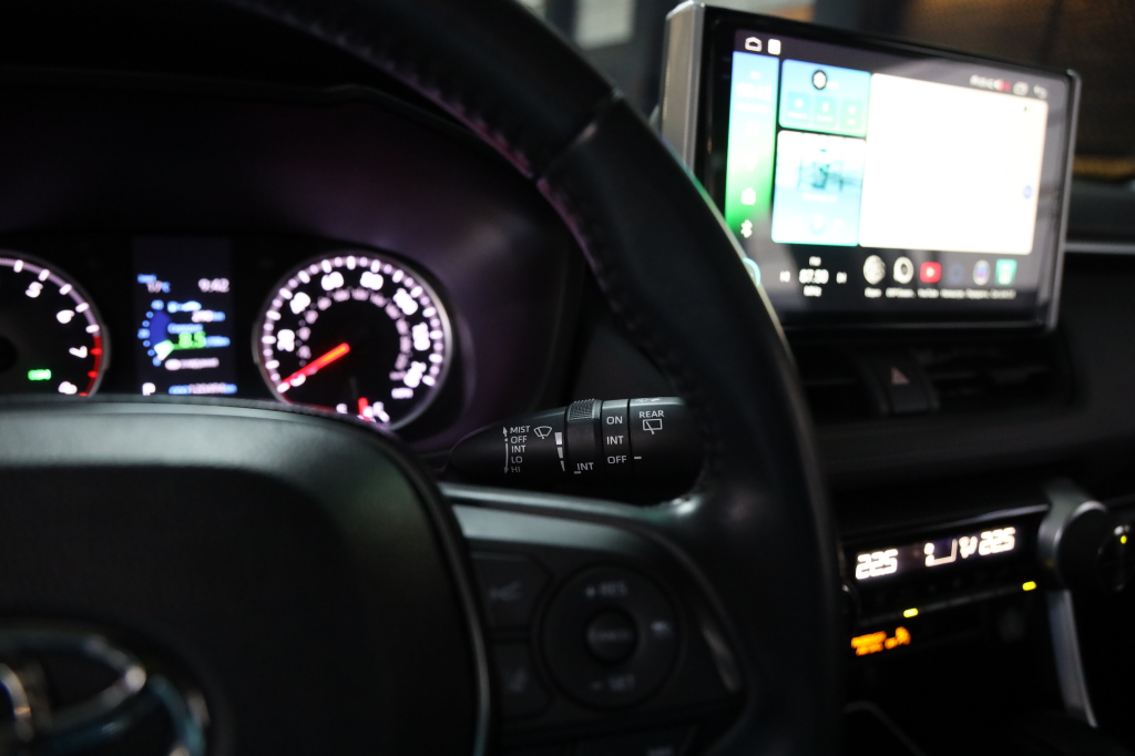 Toyota RAV4 2020 фото 49