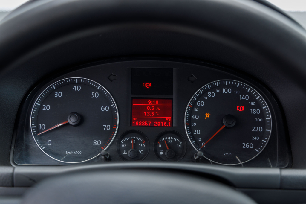 Volkswagen Touran MPI 2003 photo 13