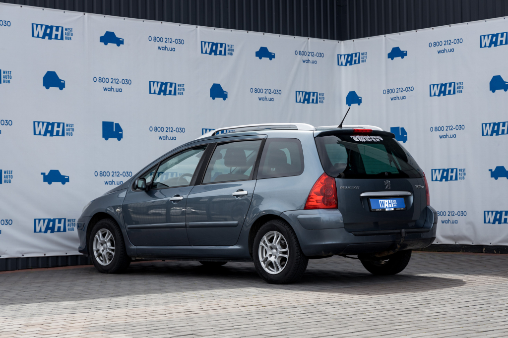 Peugeot 307 SW 2008 фото 7