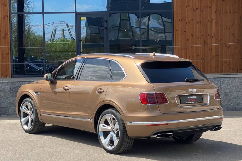 Bentley Bentayga 2017 фото 3