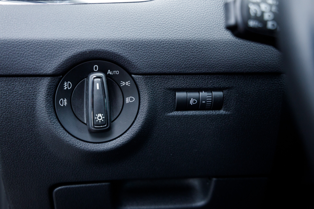 Skoda Octavia A7 2015 photo 18