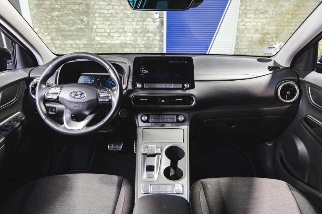 Hyundai Kona Electric 2021 фото 33