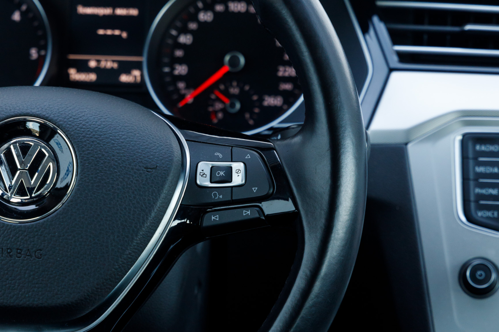 Volkswagen Passat B8 фото 10