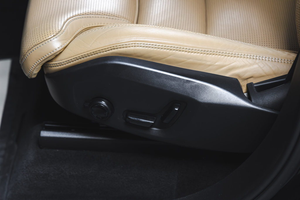 Volvo XC90 2015 photo 16