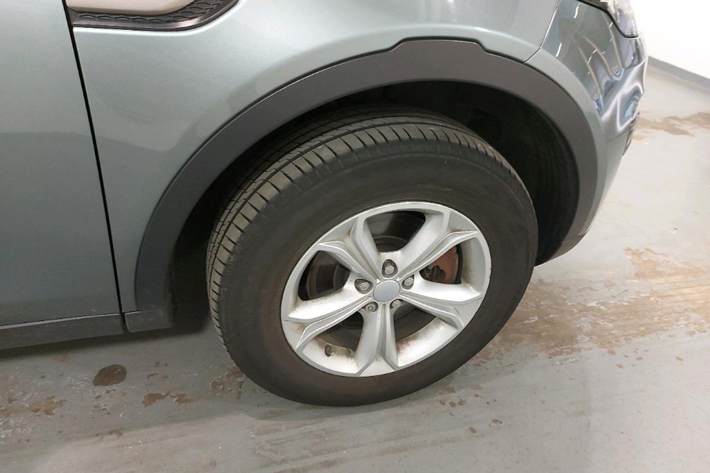 Land Rover Discovery Sport 2016 фото 34