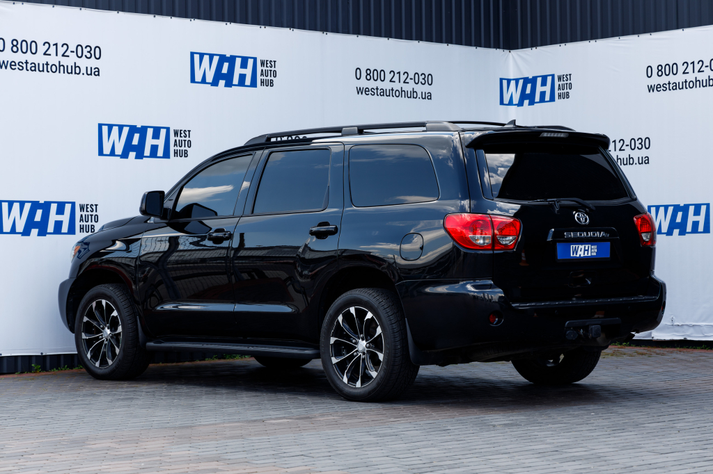 Toyota Sequoia 5.7 Dual VVT 2016 photo 35