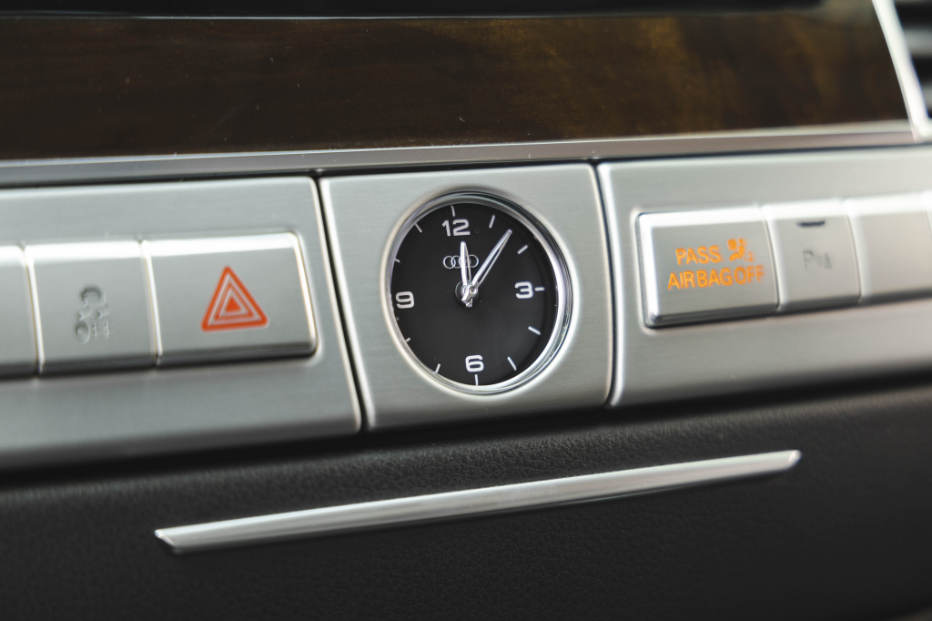 Audi A8 2015 фото 29