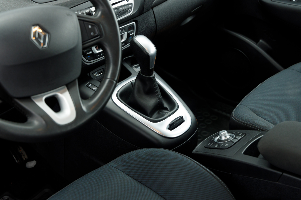 Renault Grand Scenic фото 8