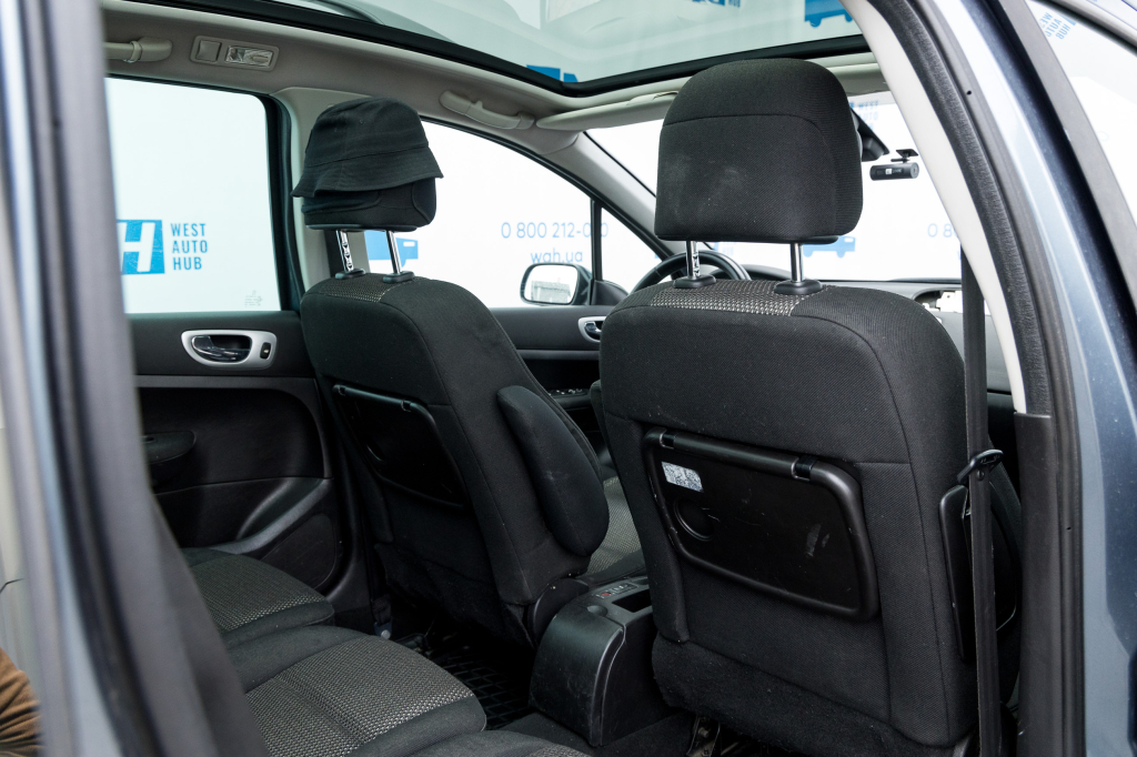 Peugeot 307 SW 2008 фото 21