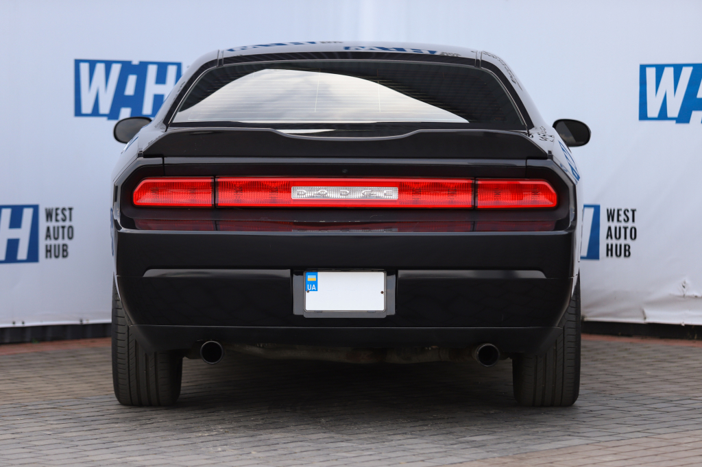 Dodge Challenger SE 2010 photo 5