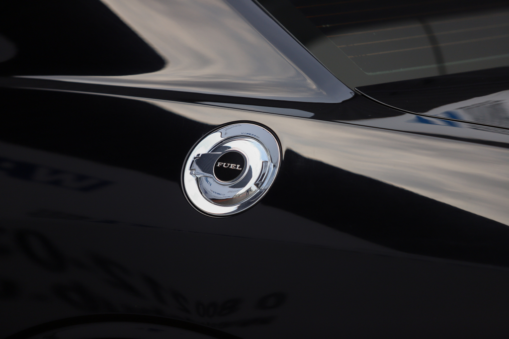 Dodge Challenger SE 2010 photo 46