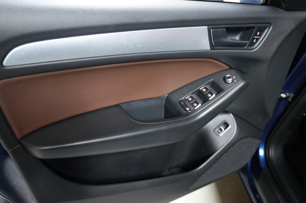 Audi Q5 2016 фото 23