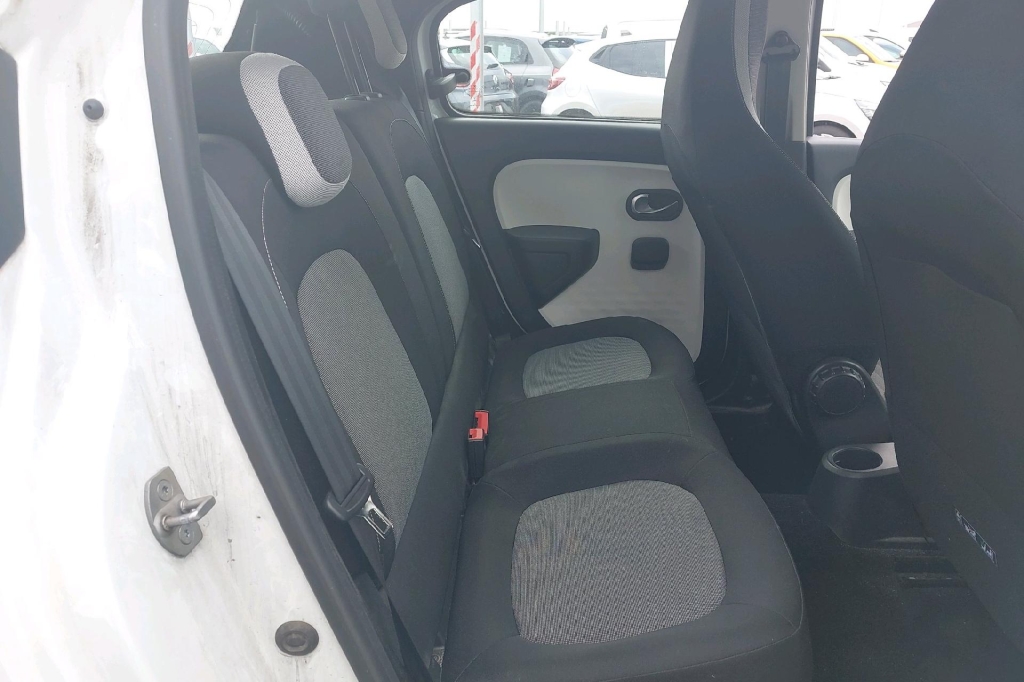 Renault Twingo 2018 photo 2