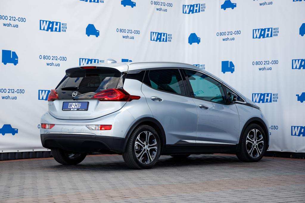 Opel Ampera-e 2018 фото 3