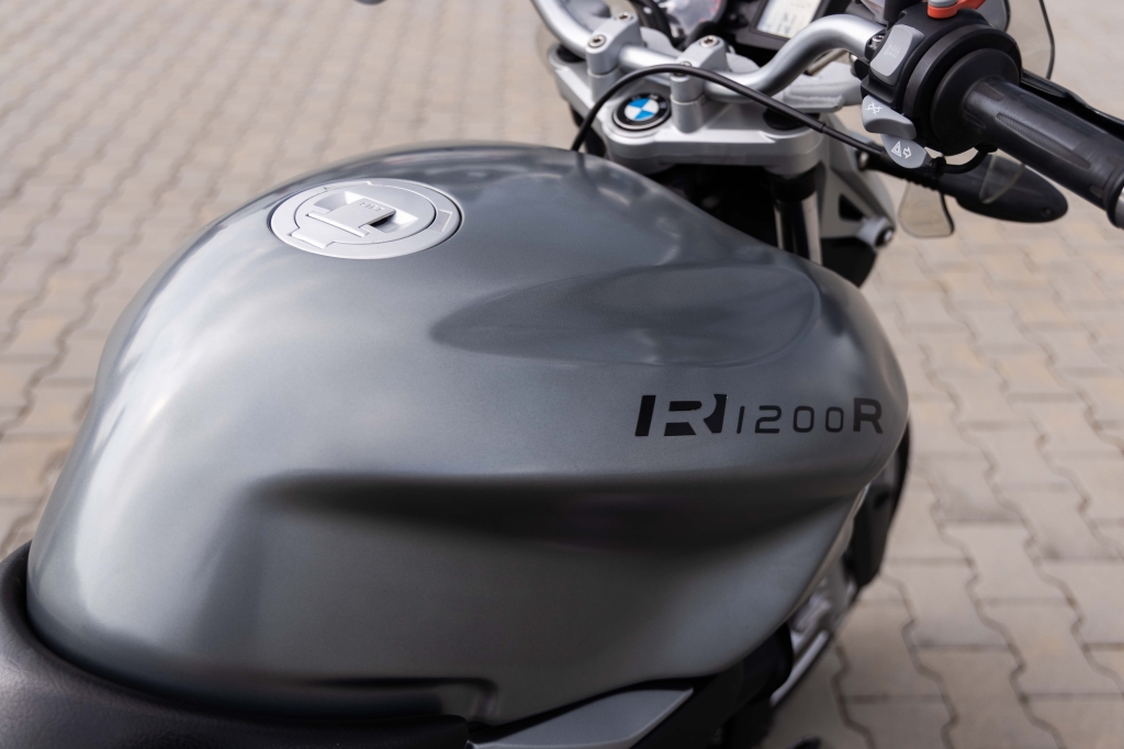 BMW R 1200R 2010 фото 14