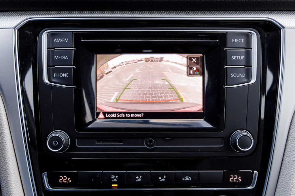 Volkswagen Passat S LED 2016 фото 10