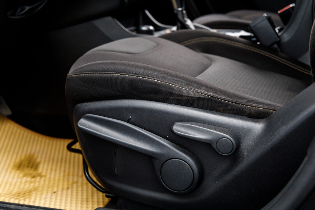 Jeep Cherokee Latitude 4x4 2016 фото 7