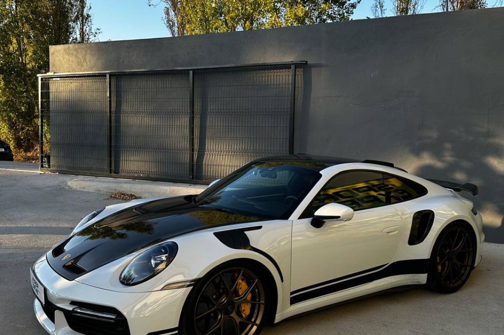 Porsche 911 Turbo S lightweight package 800 h.p. 2020 photo 2